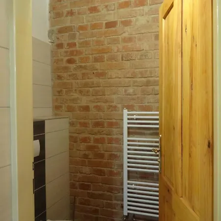 Chalupa-statek Arkáda Božanov