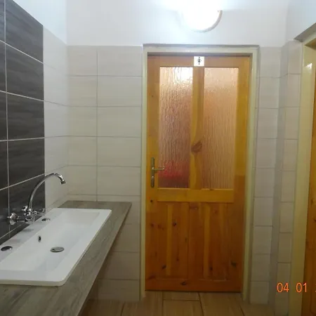 Chalupa-statek Arkáda *